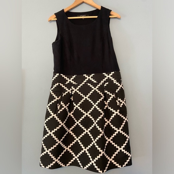 Nine West Dresses & Skirts - Nine West Black and White Geometric Midi Dress